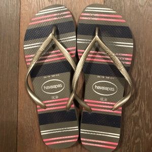 Havianas flip flops